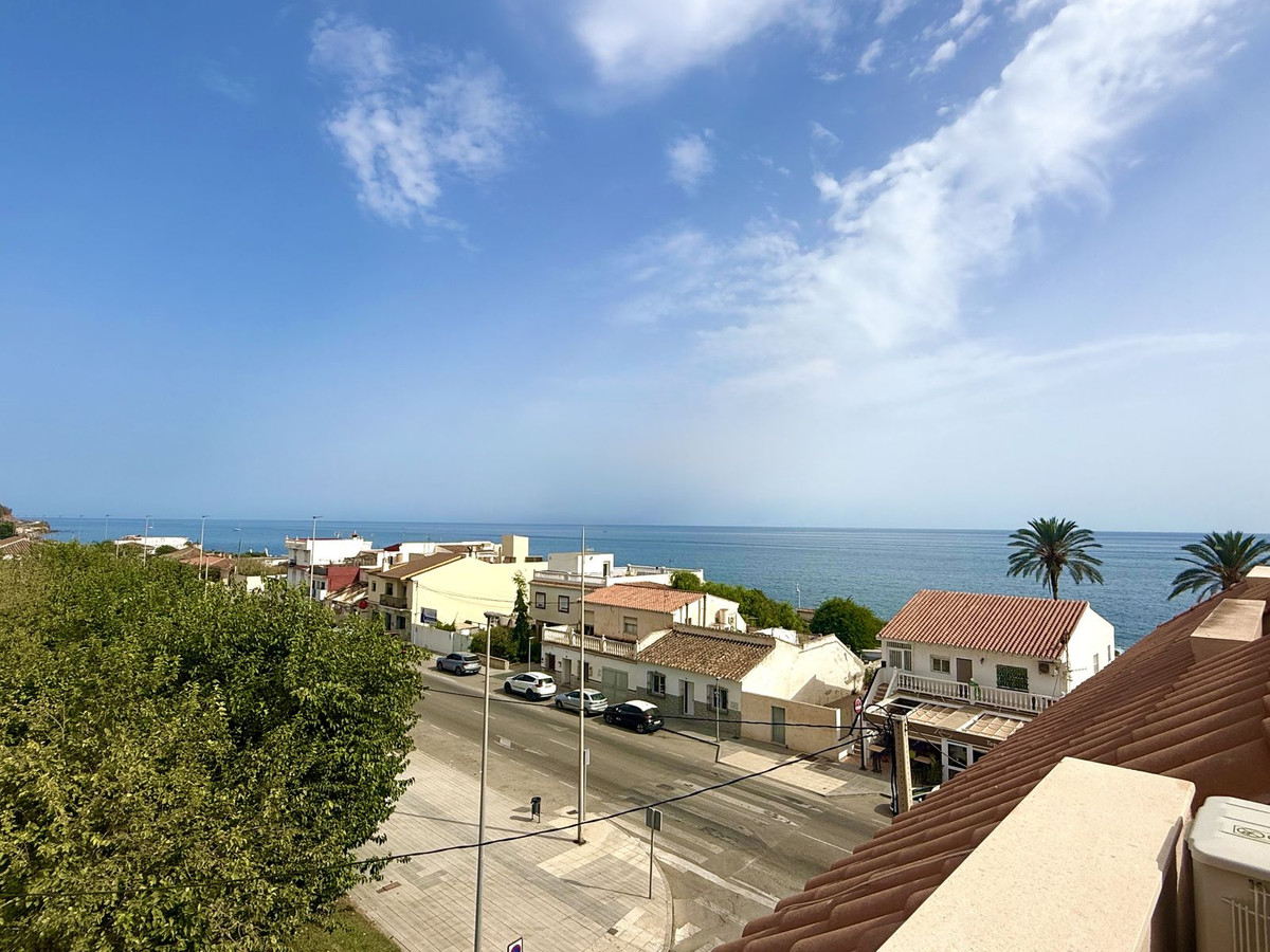 Duplex te koop in Algorrobo Costa | 2 slaapkamers H5137978