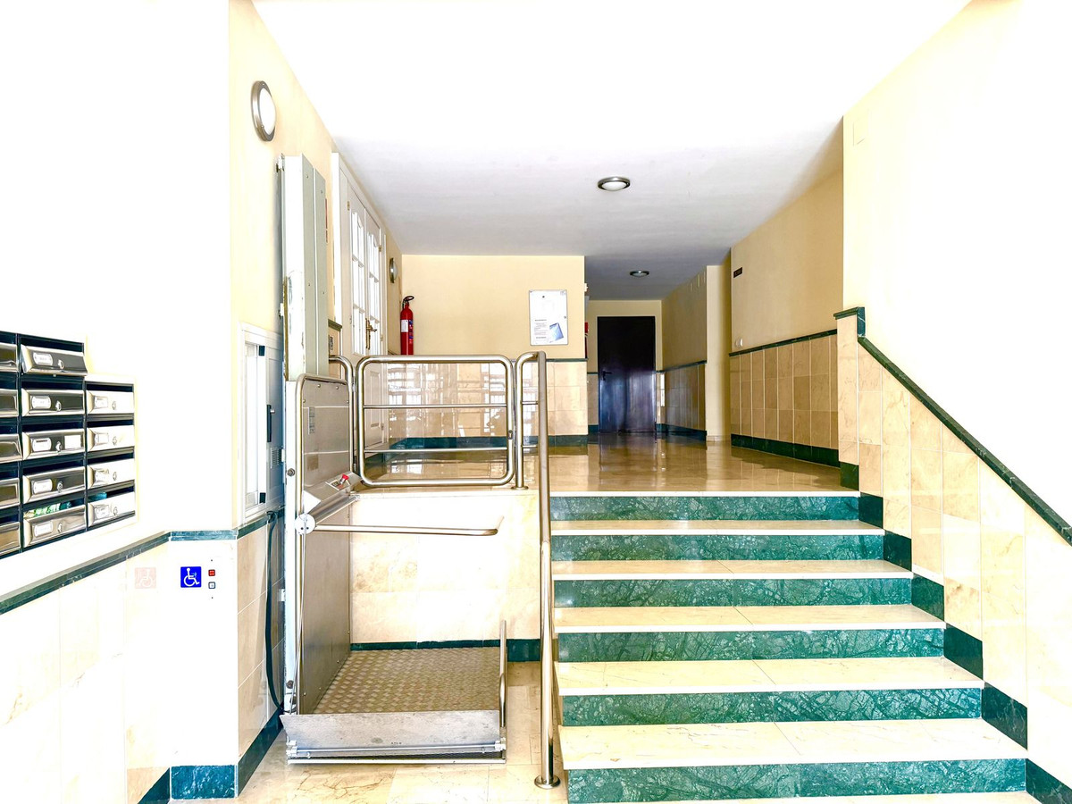 Duplex te koop in Algorrobo Costa | 2 slaapkamers H5137978