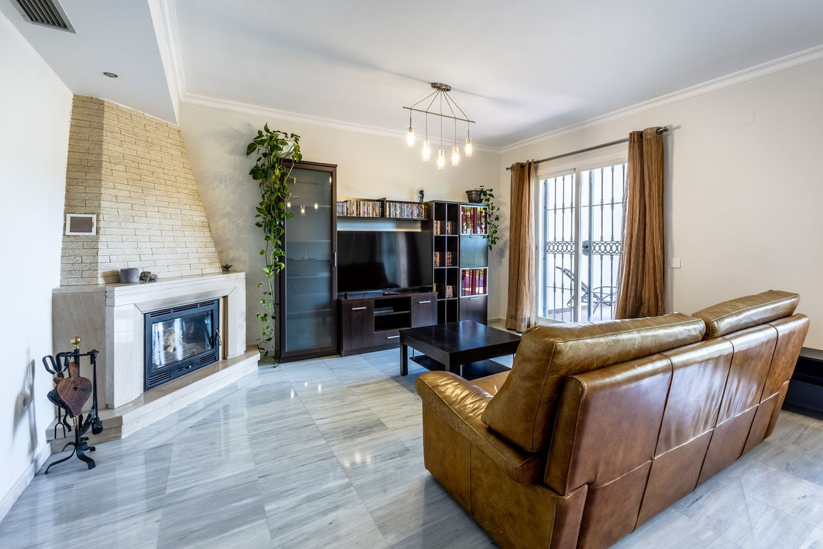 Huis te koop in Alhaurin Golf | 3 slaapkamers H5045755