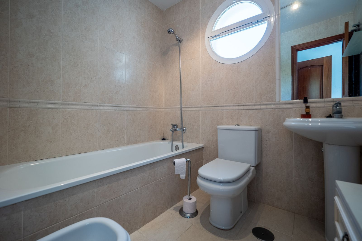 Huis te koop in Alhaurin Golf | 3 slaapkamers H5111578