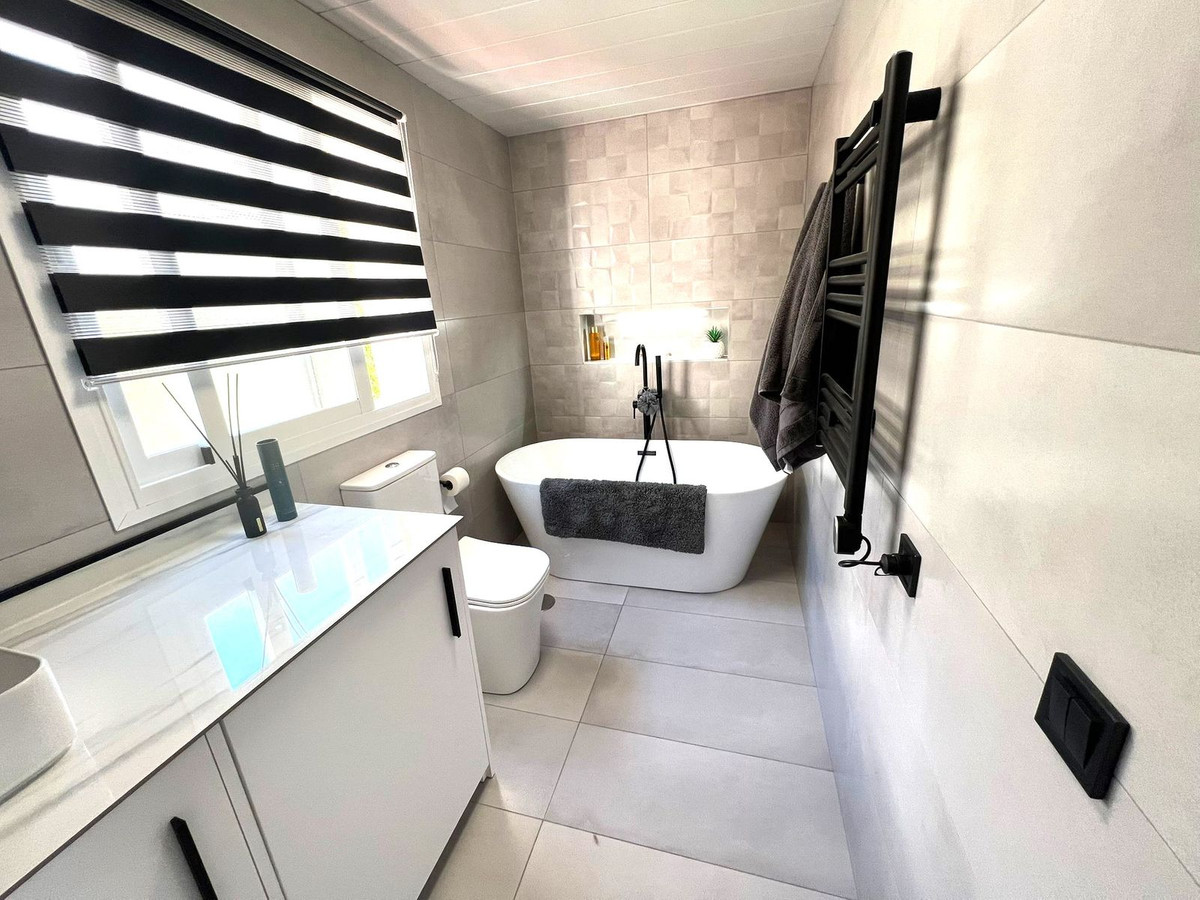 Huis te koop in Alhaurin Golf | 3 slaapkamers H5146663