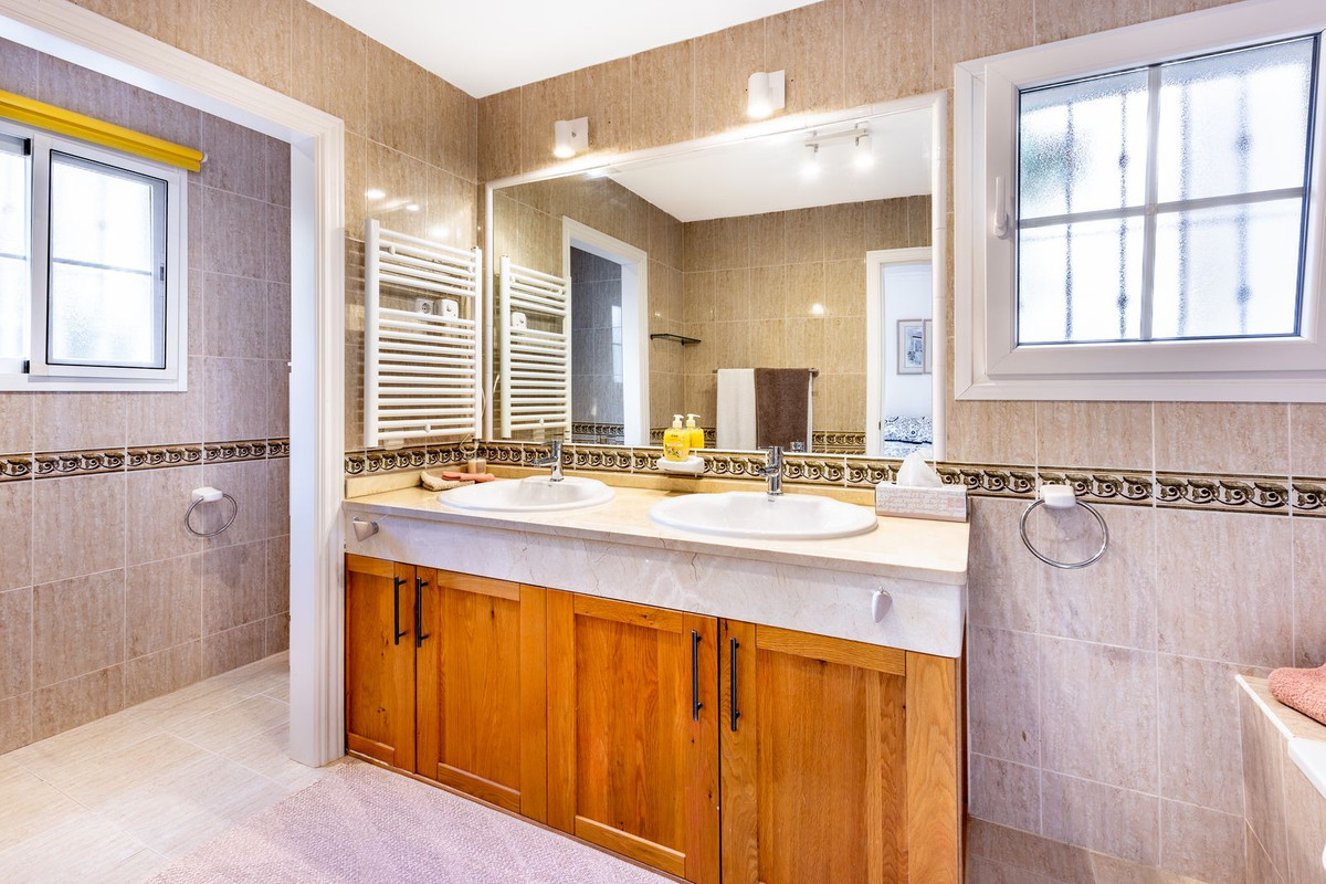 Appartement te koop in Alhaurin Golf | 3 slaapkamers H5300170