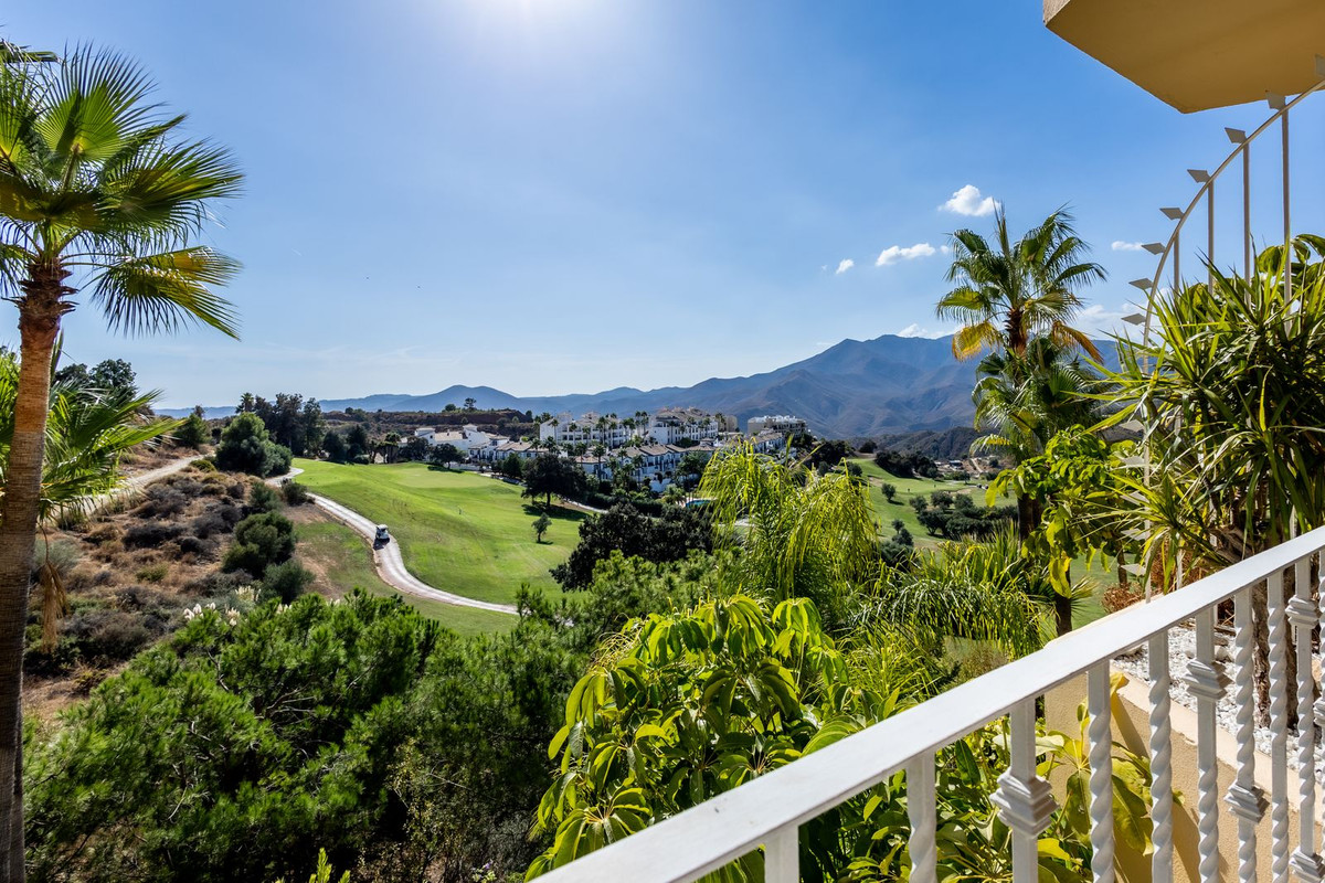 Appartement te koop in Alhaurin Golf | 3 slaapkamers H5300170