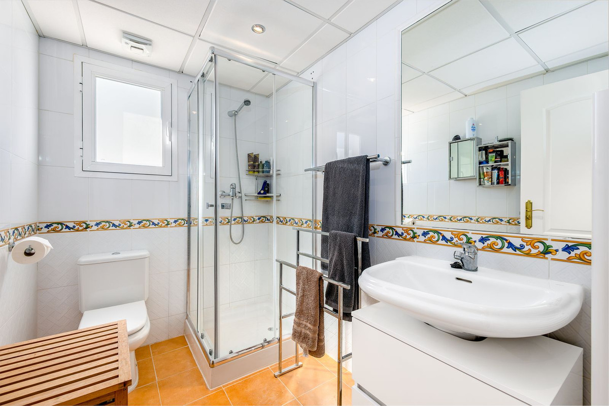 Huis te koop in Alhaurin Golf | 2 slaapkamers H5309842