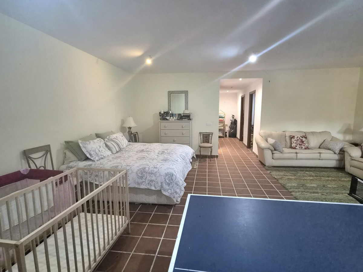 Property main view 50
