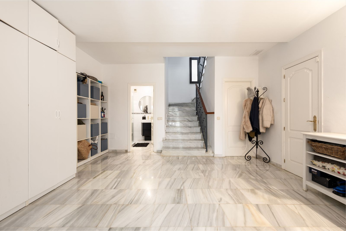 Property main view 33