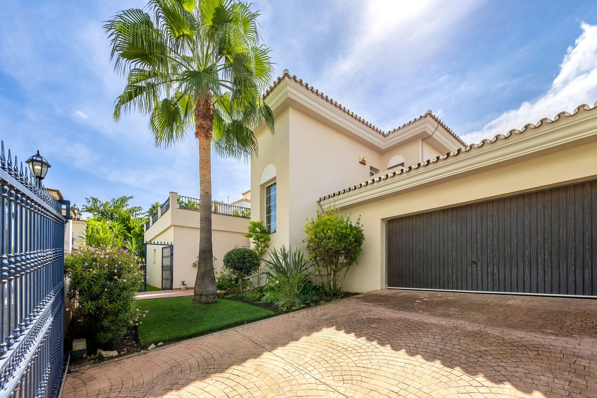 Huis te koop in Alhaurin Golf | 3 slaapkamers H5506369