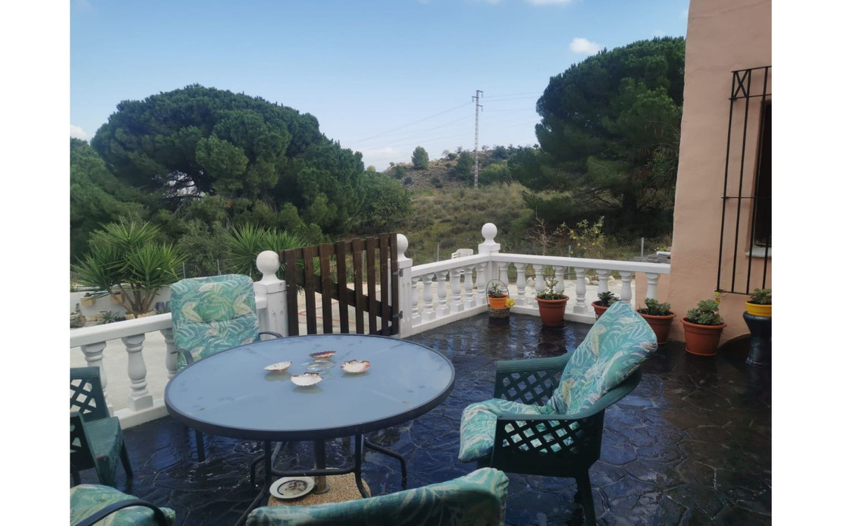 Vrijstaande Villa in Alhaurín de la Torre-4