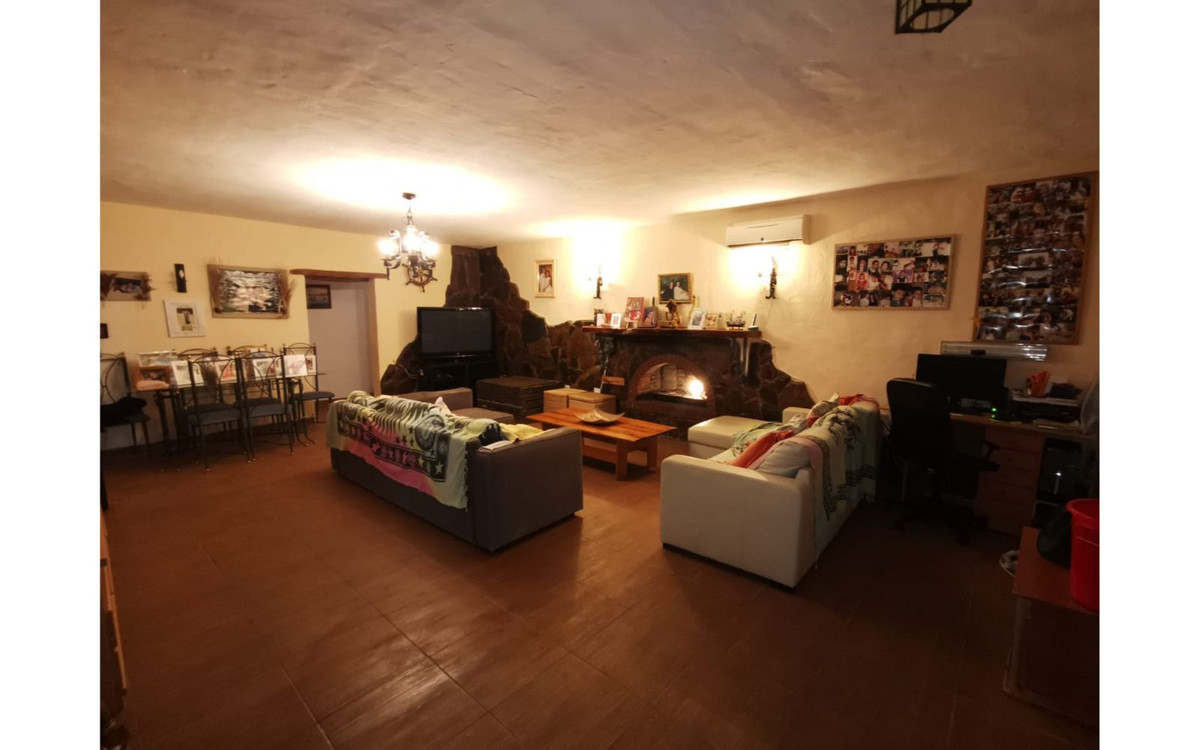 Vrijstaande Villa in Alhaurín de la Torre-5