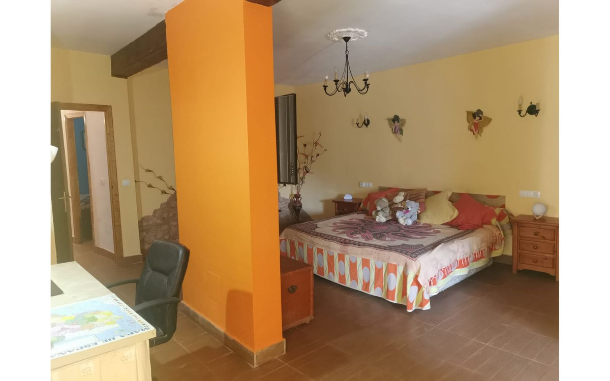 Vrijstaande Villa in Alhaurín de la Torre-6