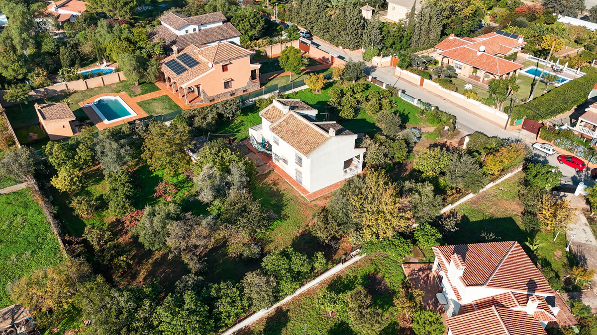 Vrijstaande Villa in Alhaurín de la Torre-1