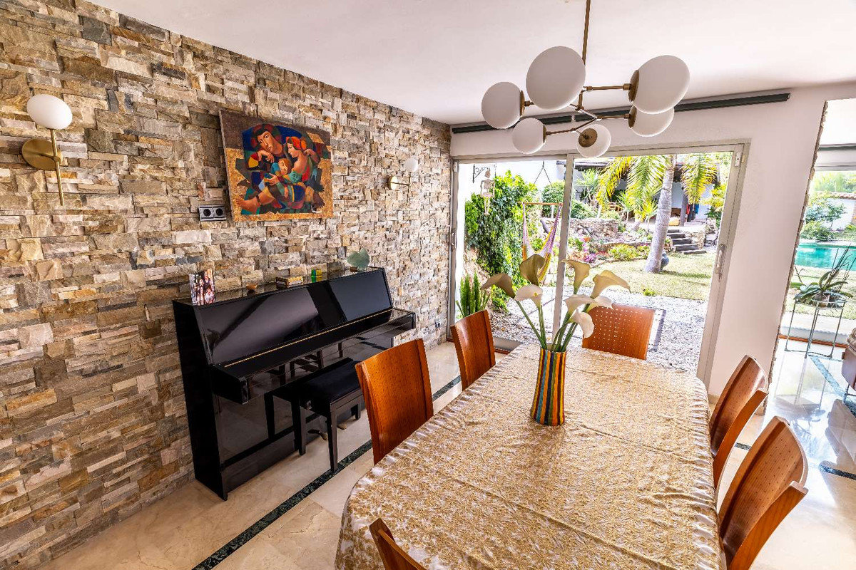 Vrijstaande Villa in Alhaurín de la Torre-10