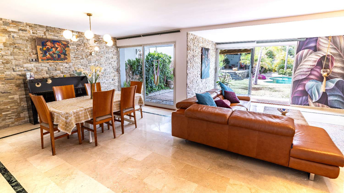 Vrijstaande Villa in Alhaurín de la Torre-12