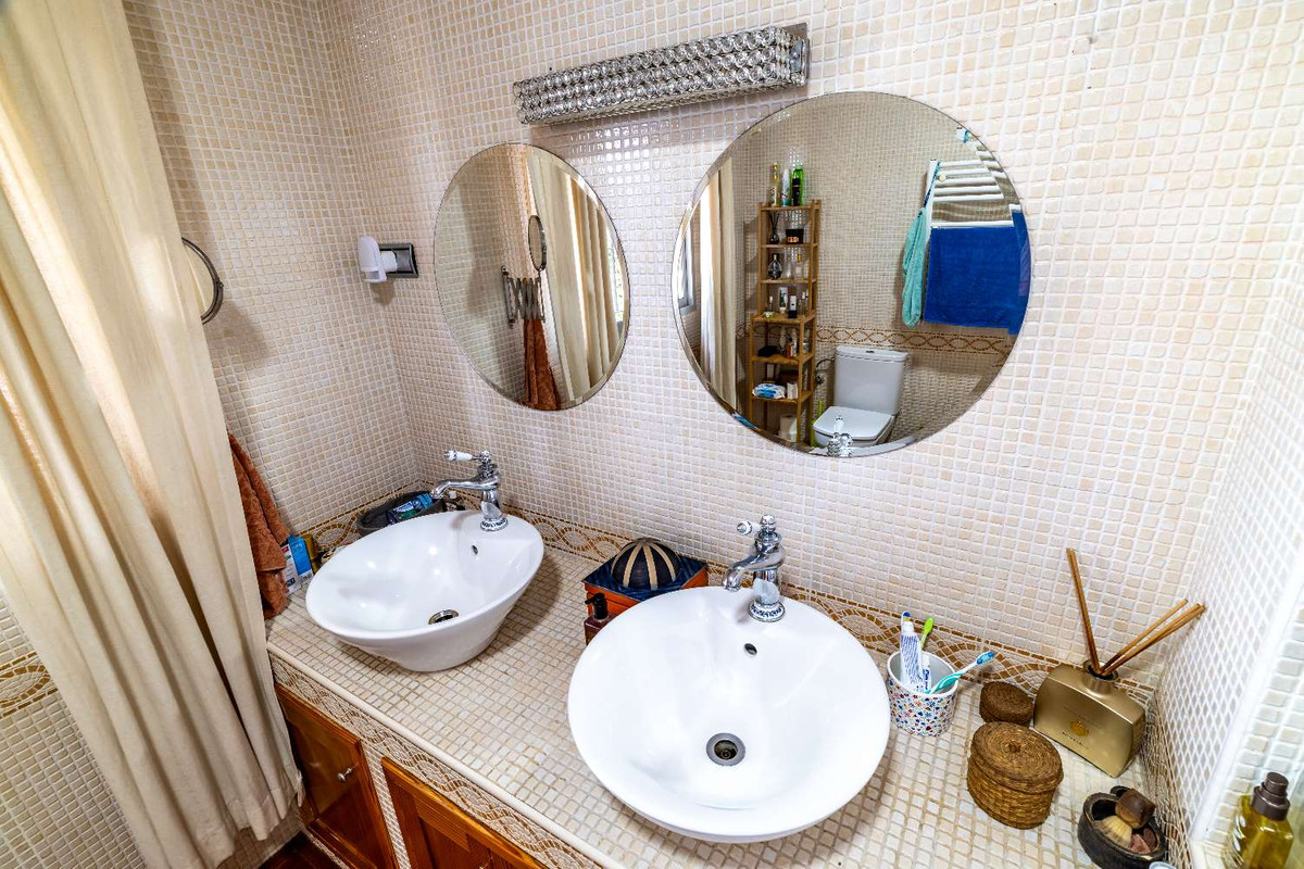 Vrijstaande Villa in Alhaurín de la Torre-34