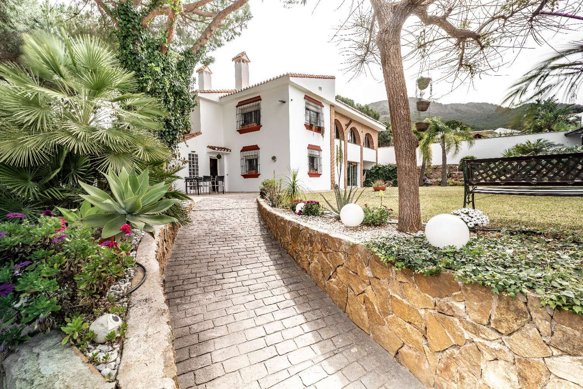 Vrijstaande Villa in Alhaurín de la Torre-47