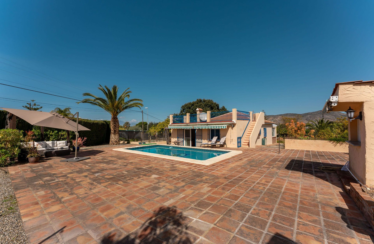 Vrijstaande Villa in Alhaurín de la Torre-1