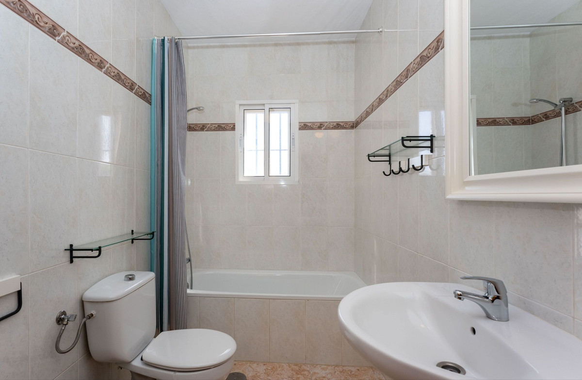 Vrijstaande Villa in Alhaurín de la Torre-18