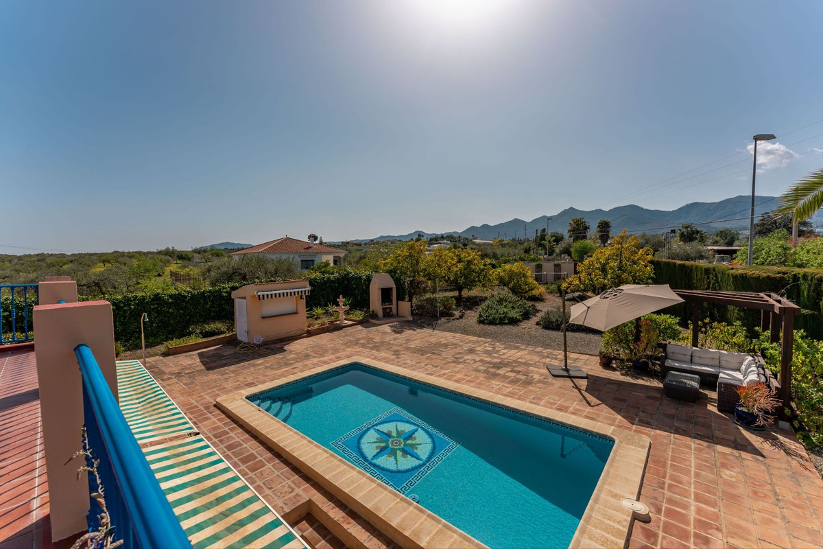 Vrijstaande Villa in Alhaurín de la Torre-30