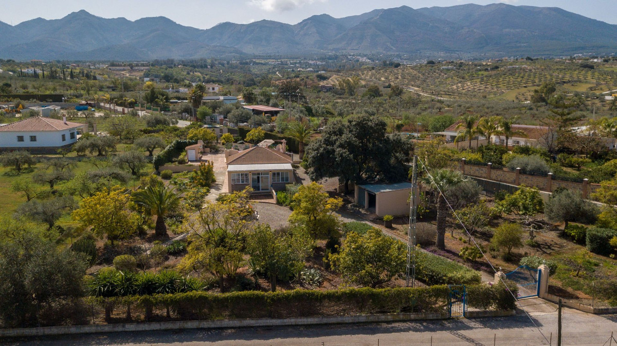 Vrijstaande Villa in Alhaurín de la Torre-43