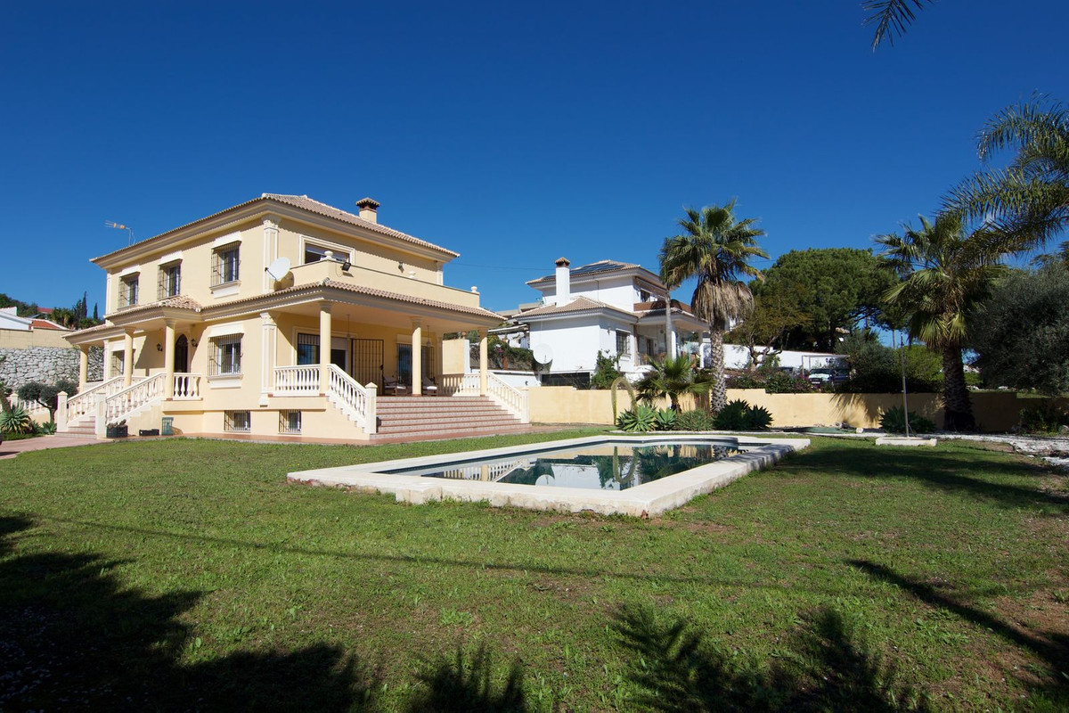 Vrijstaande Villa in Alhaurín de la Torre-1