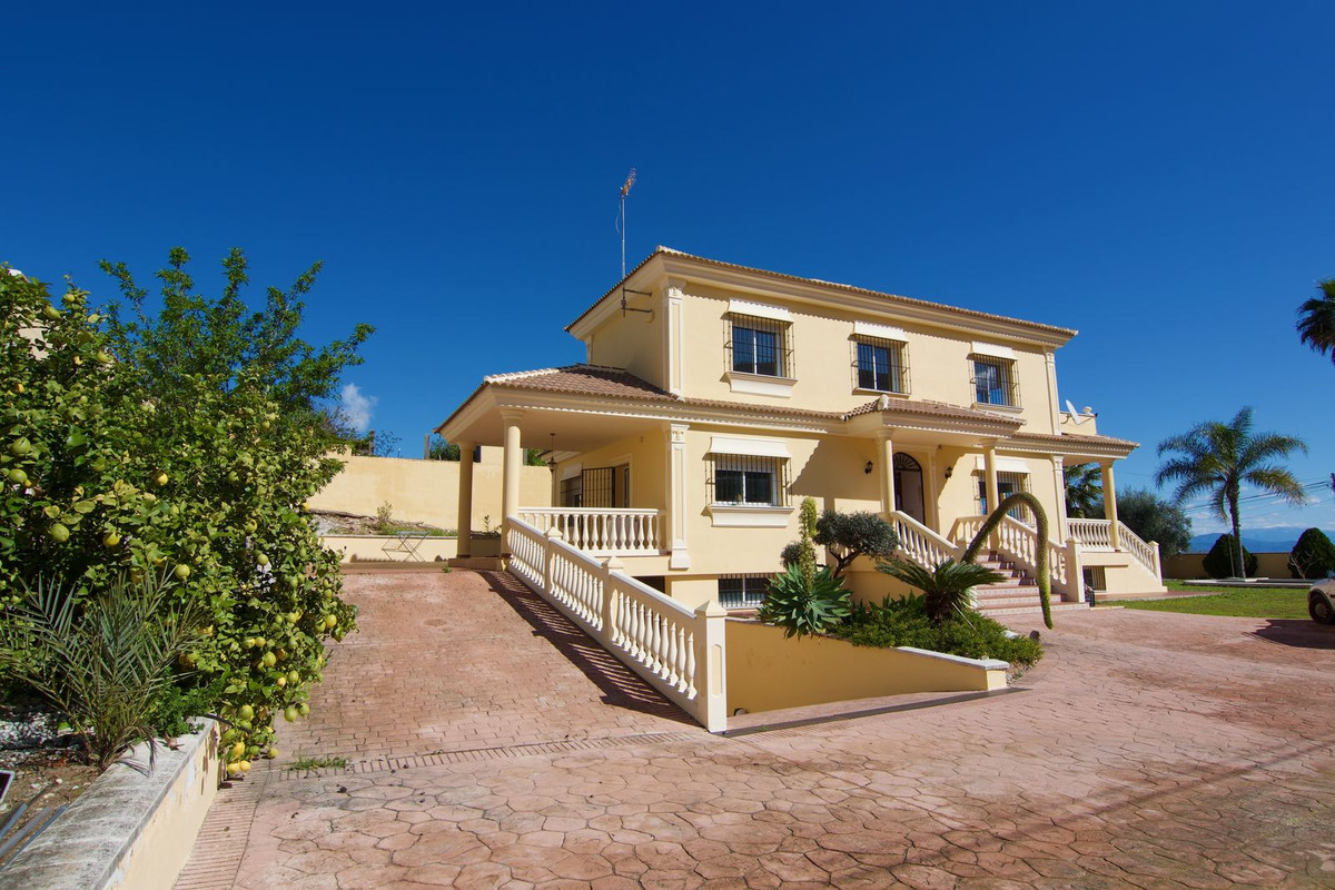 Vrijstaande Villa in Alhaurín de la Torre-2