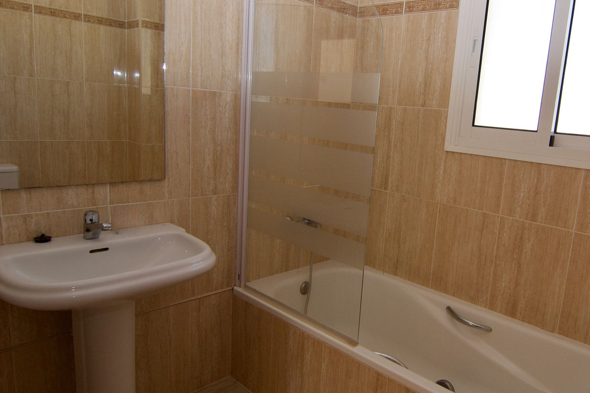 Vrijstaande Villa in Alhaurín de la Torre-22