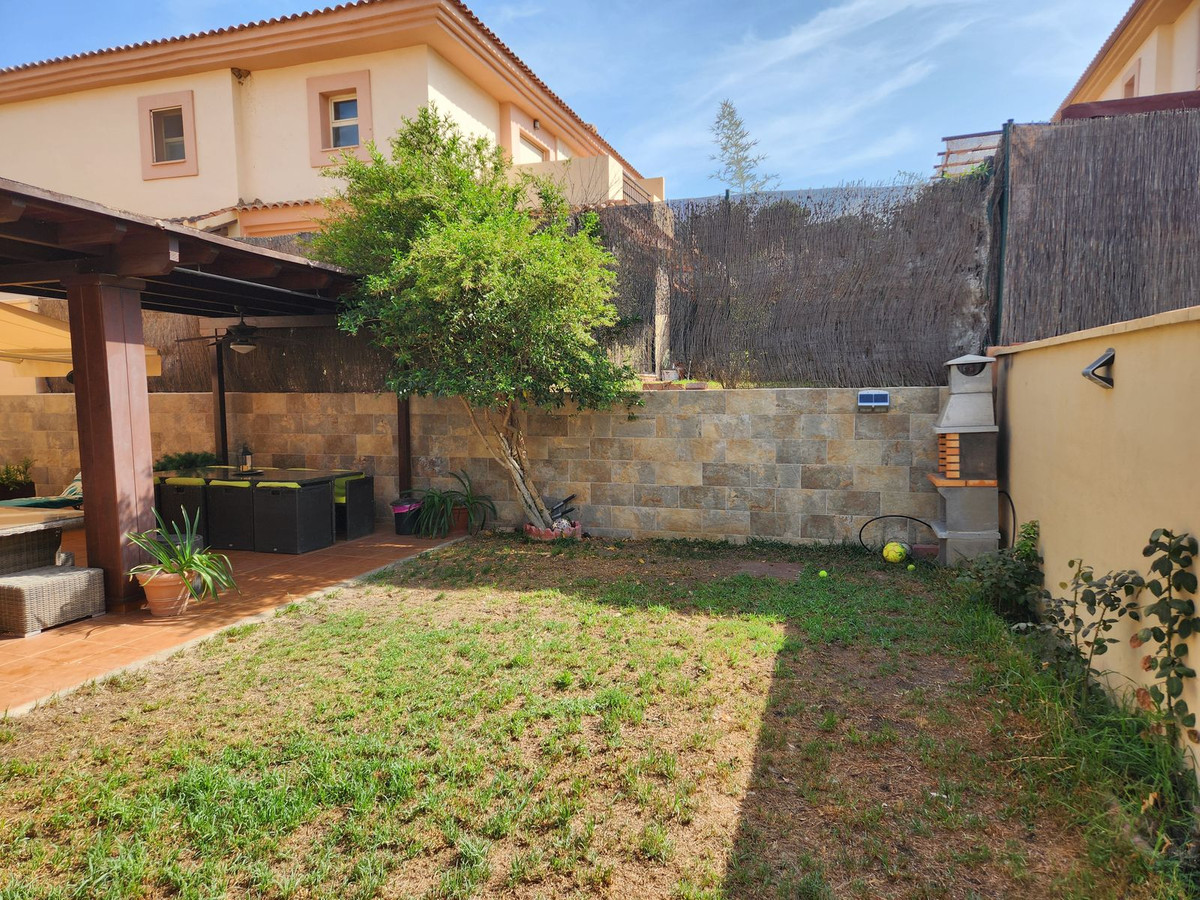 Semi-Vrijstaande Villa in Alhaurín de la Torre-2