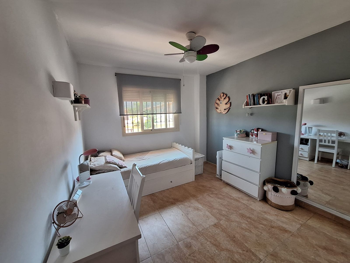 Semi-Vrijstaande Villa in Alhaurín de la Torre-9