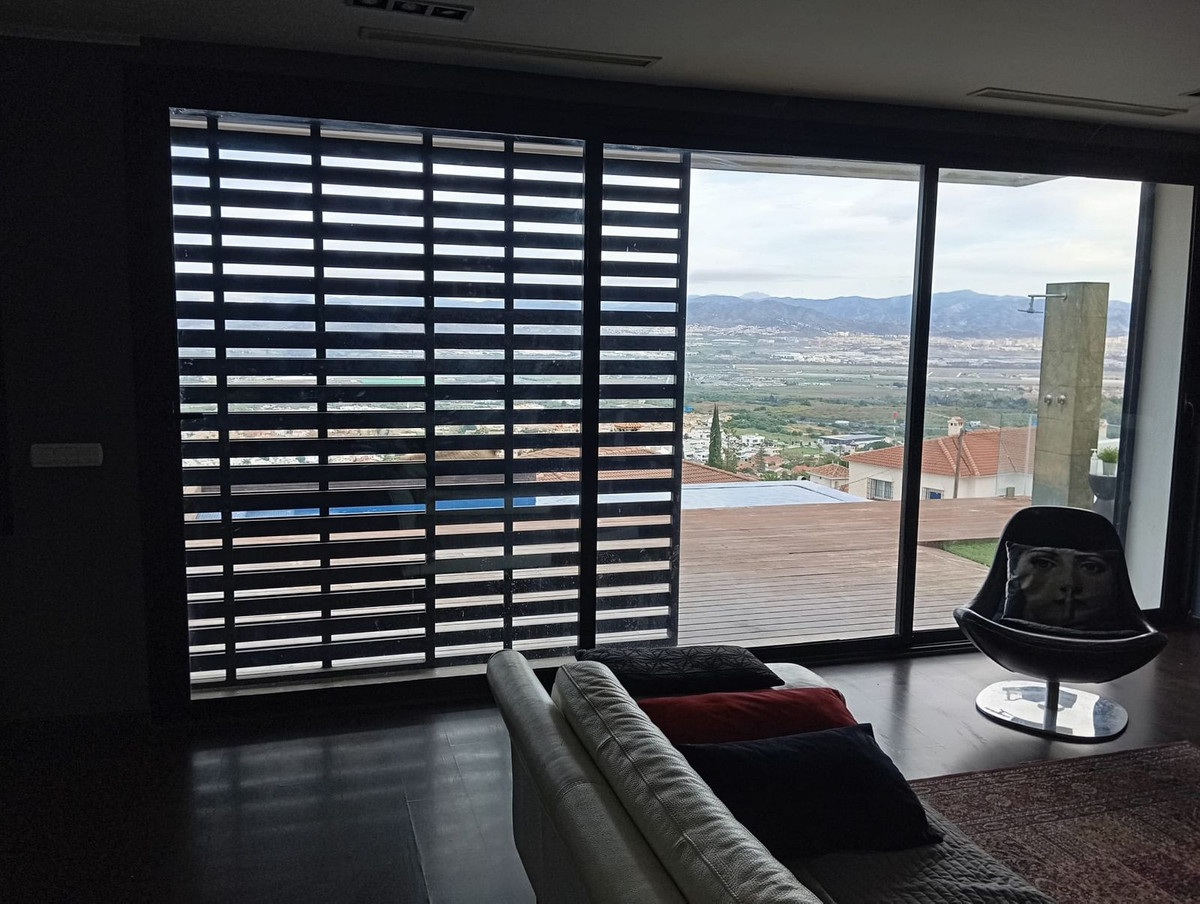 Vrijstaande Villa in Alhaurín de la Torre-9