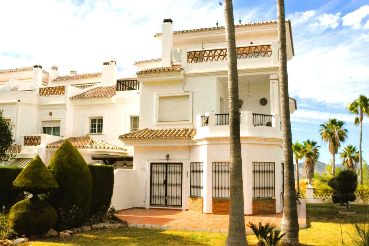 Semi-Vrijstaande Villa in Alhaurín de la Torre-12