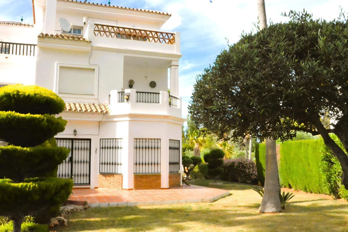Semi-Vrijstaande Villa in Alhaurín de la Torre-14
