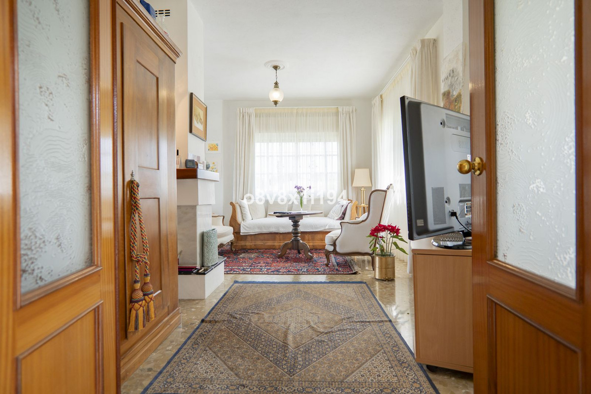 Vrijstaande Villa in Alhaurín de la Torre-10