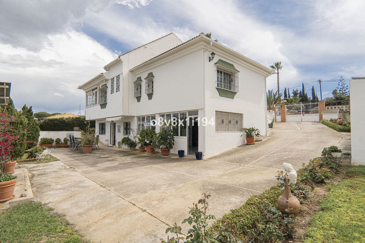 Vrijstaande Villa in Alhaurín de la Torre-46