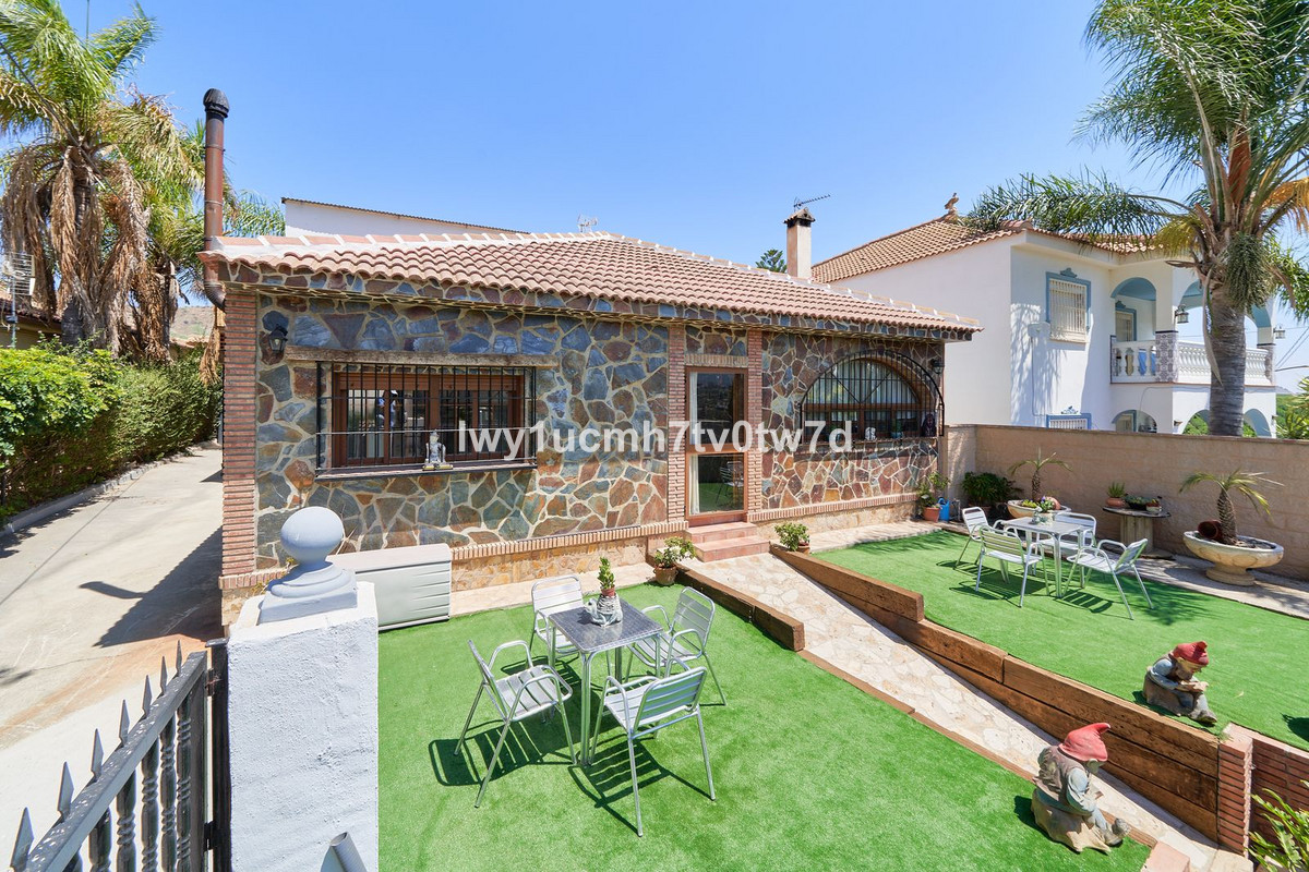 Vrijstaande Villa in Alhaurín de la Torre-1