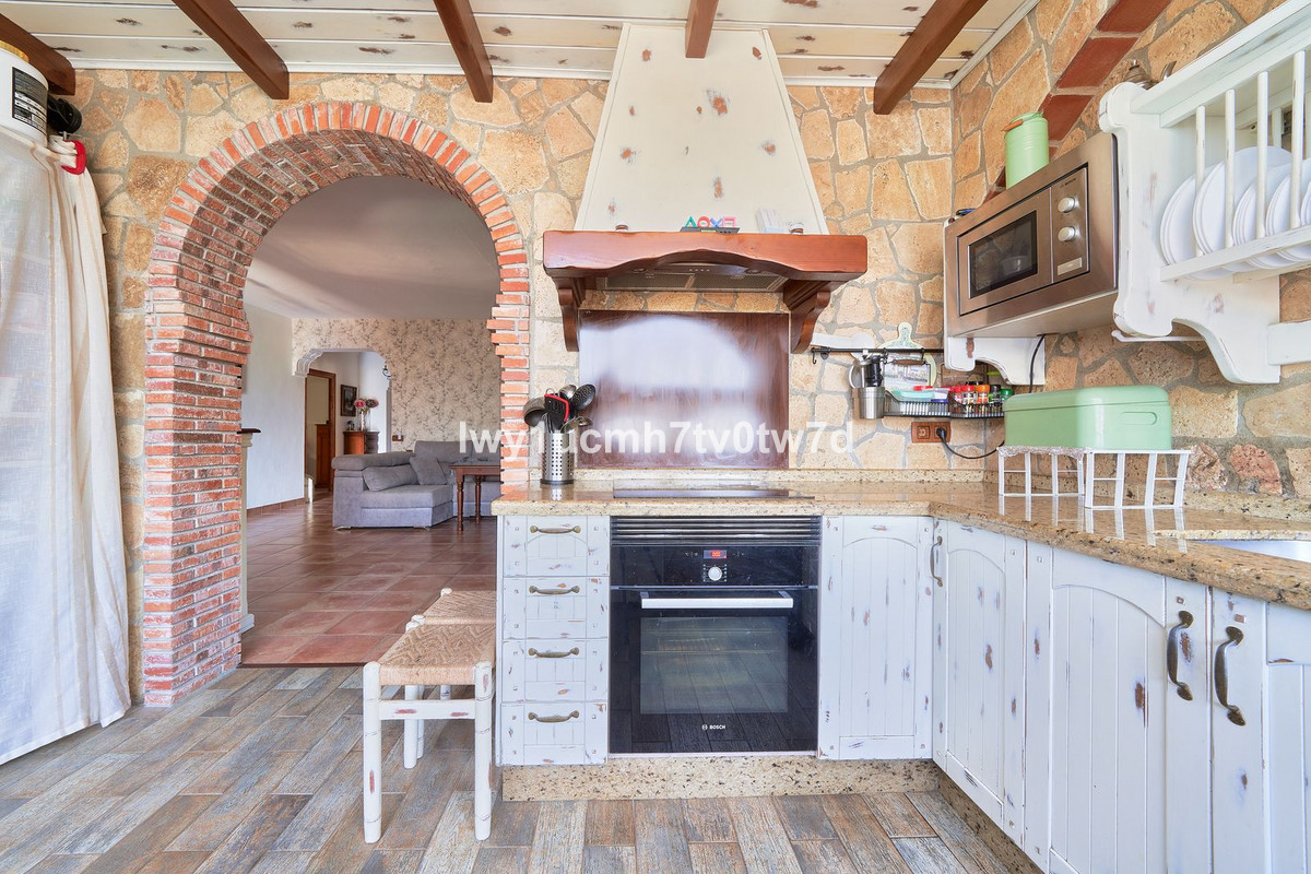 Vrijstaande Villa in Alhaurín de la Torre-17