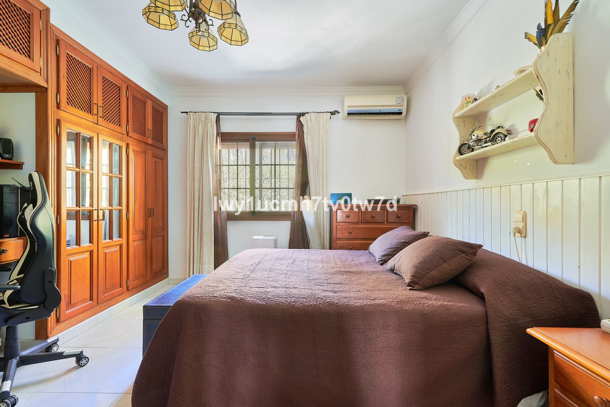 Vrijstaande Villa in Alhaurín de la Torre-22