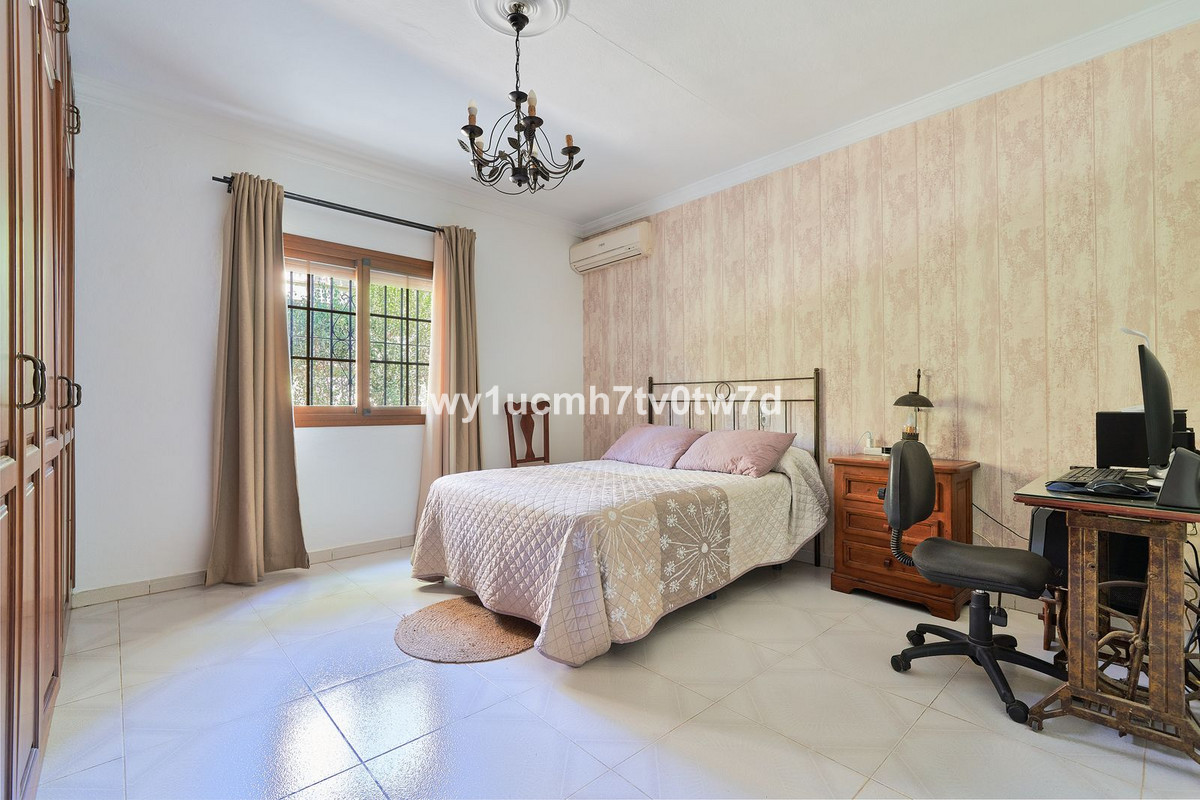 Vrijstaande Villa in Alhaurín de la Torre-27