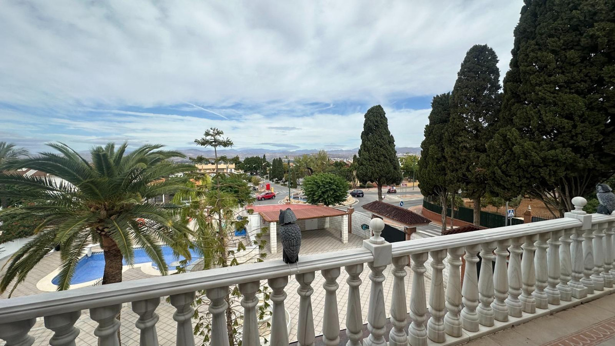 Vrijstaande Villa in Alhaurín de la Torre-1