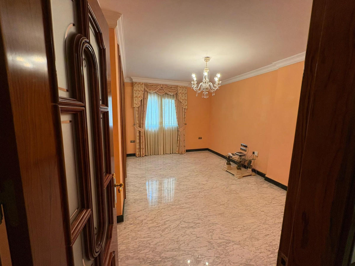Vrijstaande Villa in Alhaurín de la Torre-14