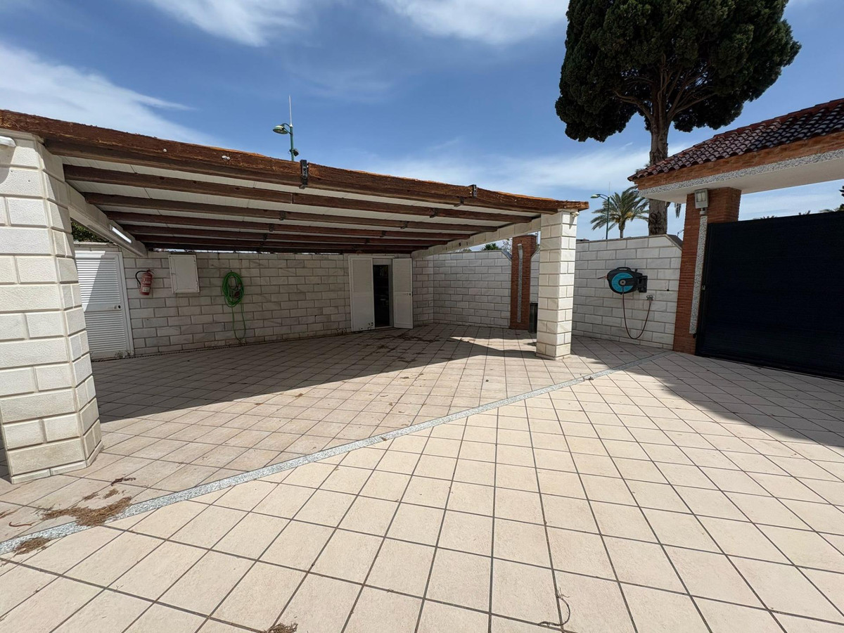 Vrijstaande Villa in Alhaurín de la Torre-7