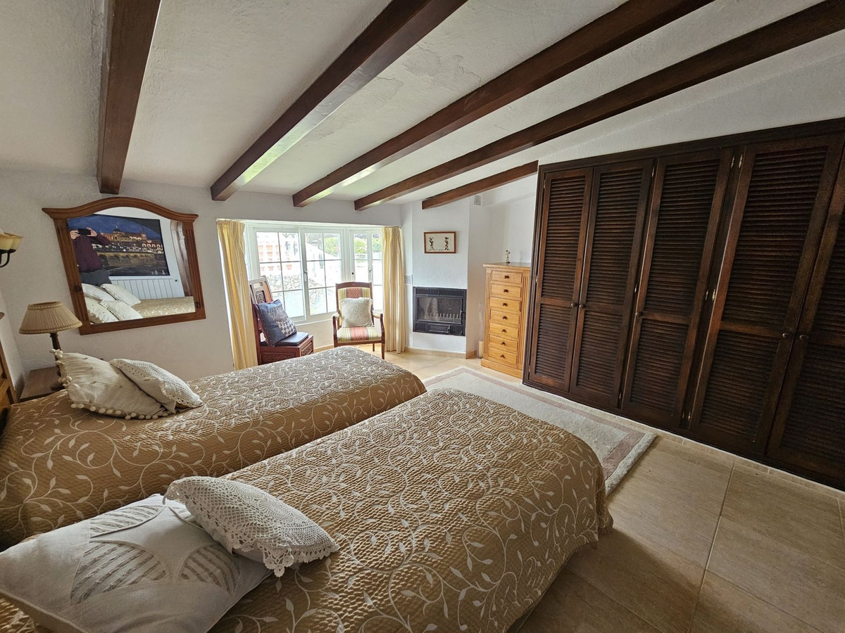 Property main view 32