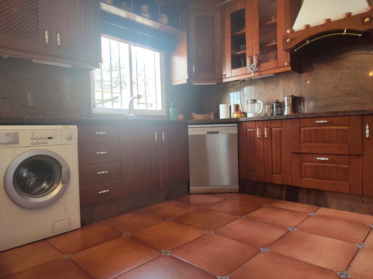 Property main view 40