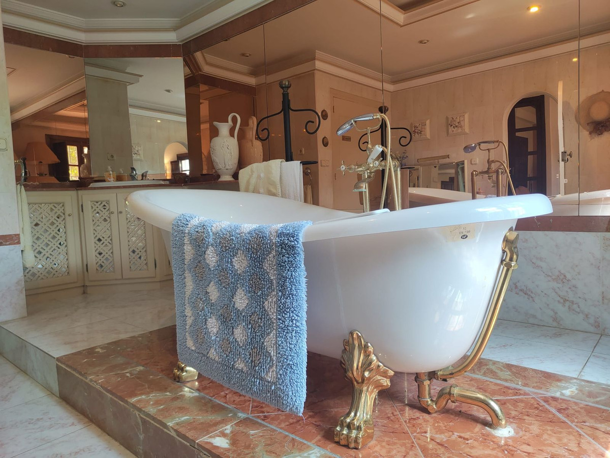 Property main view 52