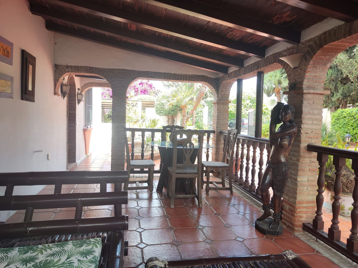 Property main view 60