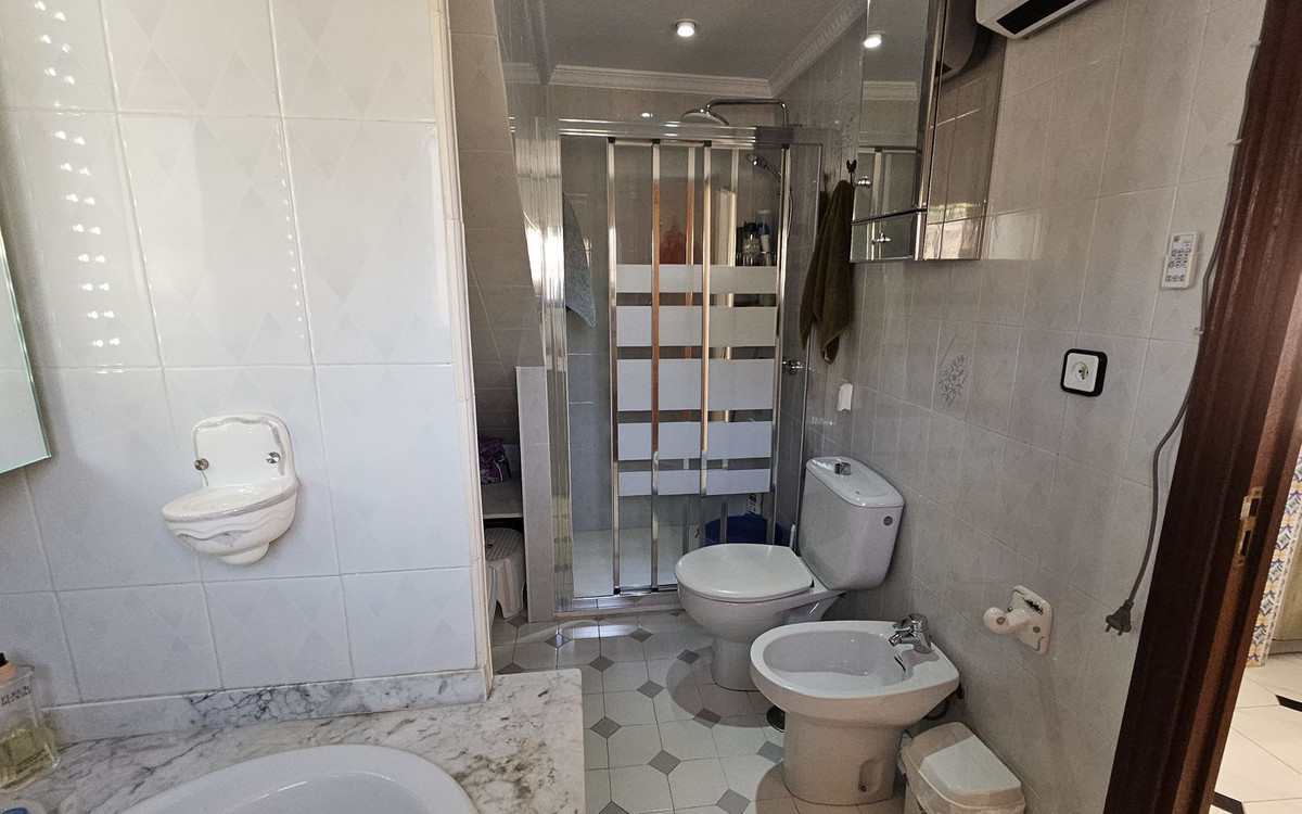 Vrijstaande Villa in Alhaurín de la Torre-11
