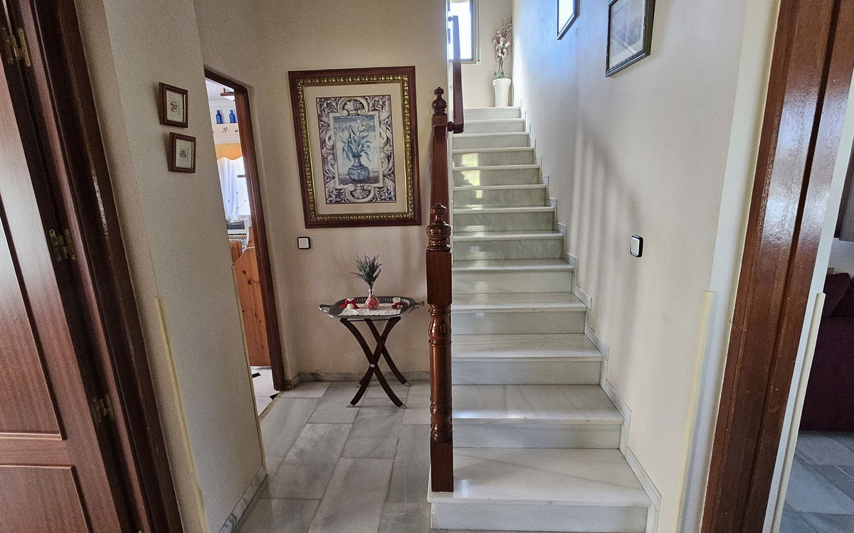 Vrijstaande Villa in Alhaurín de la Torre-9