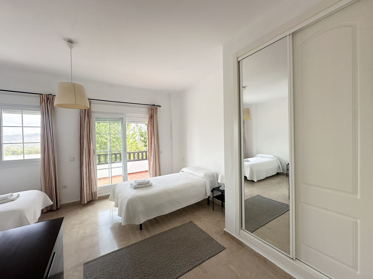 Huis te koop in Alhaurín de la Torre | 2 slaapkamers H5036299