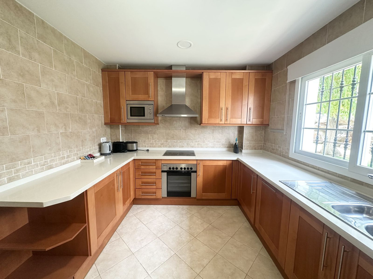 Huis te koop in Alhaurín de la Torre | 2 slaapkamers H5036299