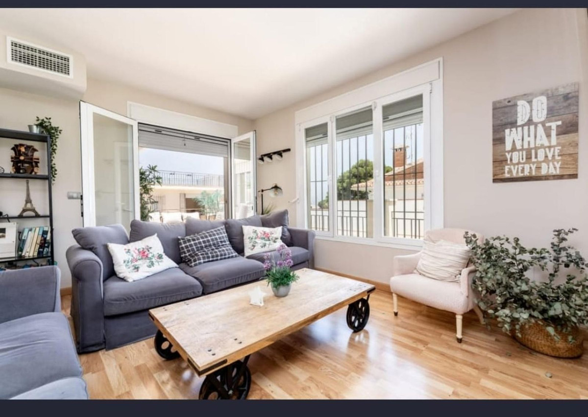House te koop in Alhaurín de la Torre | 6 slaapkamers H5055802
