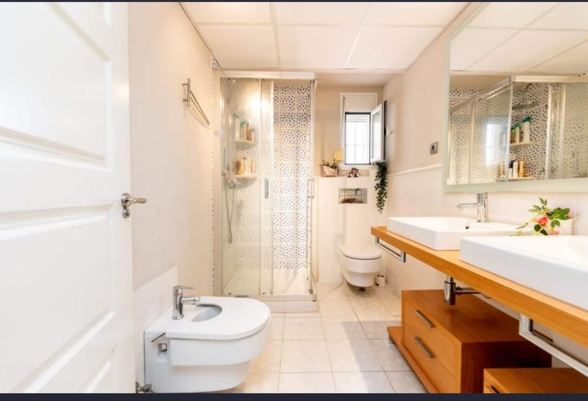 House te koop in Alhaurín de la Torre | 6 slaapkamers H5055802
